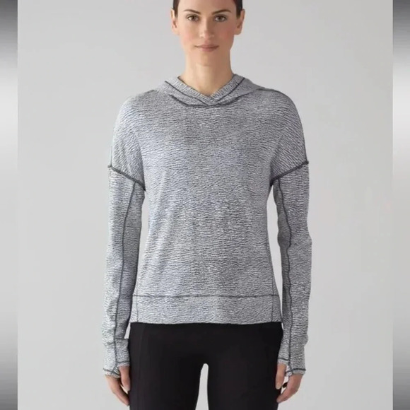 Lululemon Squad Goals Hoodie Size 4 - Picture 1 of 8